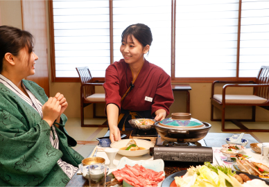 お部屋食でのご案内風景